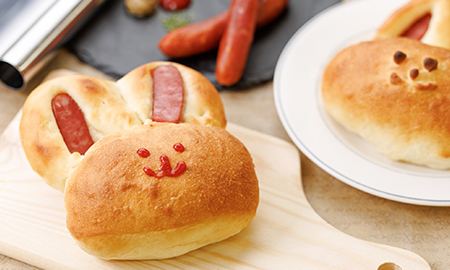 うさぎのソーセージロール作り　4月・5月