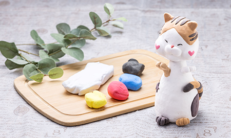 首ふりねんど貯金箱